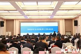 底池控池技巧：如何防止底池在你的牌力不足时失控。（控池策略：牌力不足时如何避免底池失控）