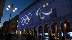 全运会女排资格赛，天津和江苏都输球，球迷为何点赞陈方和施海荣